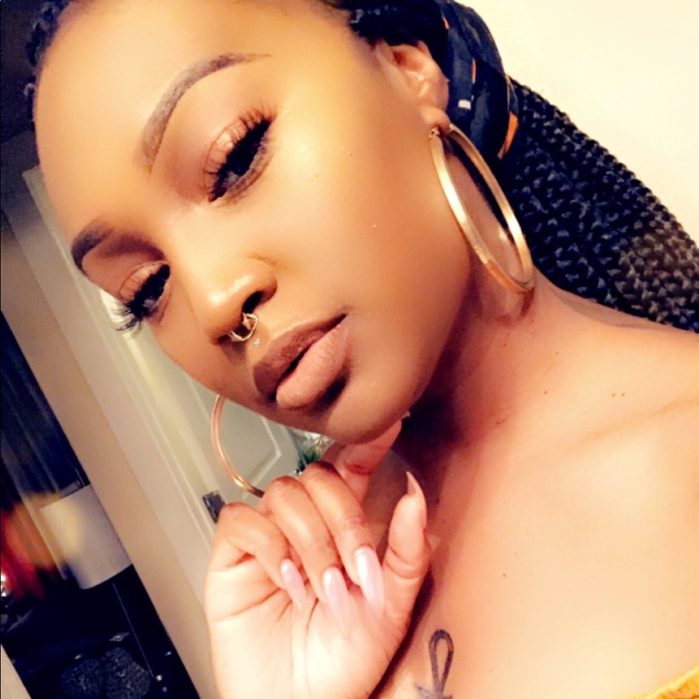 Meet your Posher, Brittany